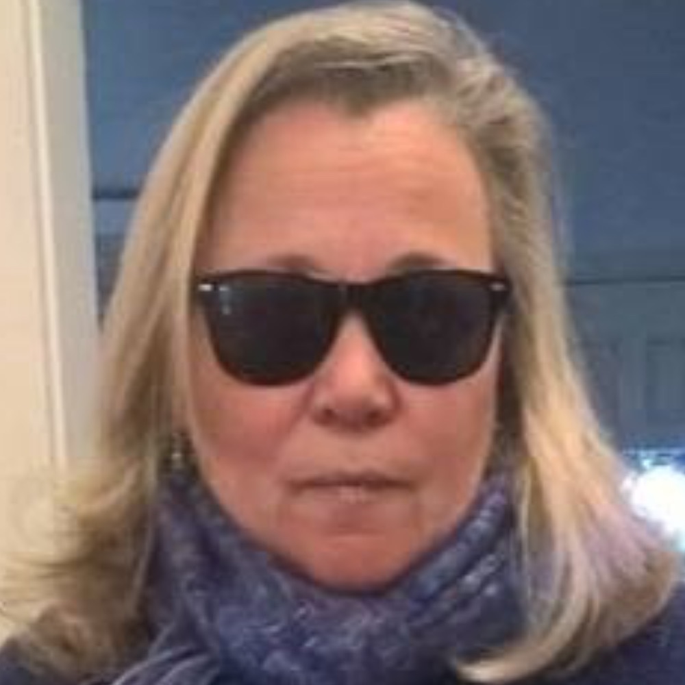 Meet your Posher, Christine